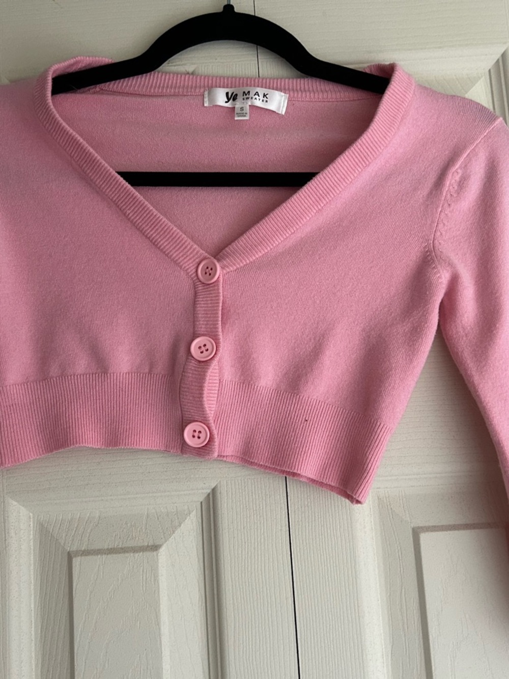 Pink Cropped V-Neck Button Cardigan